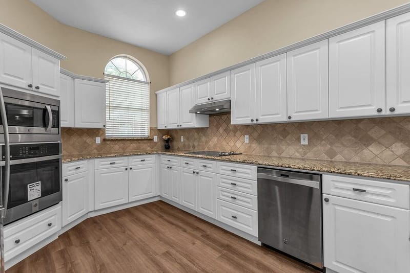6015 Thursby Avenue, Dallas TX 75252 - Photo 15