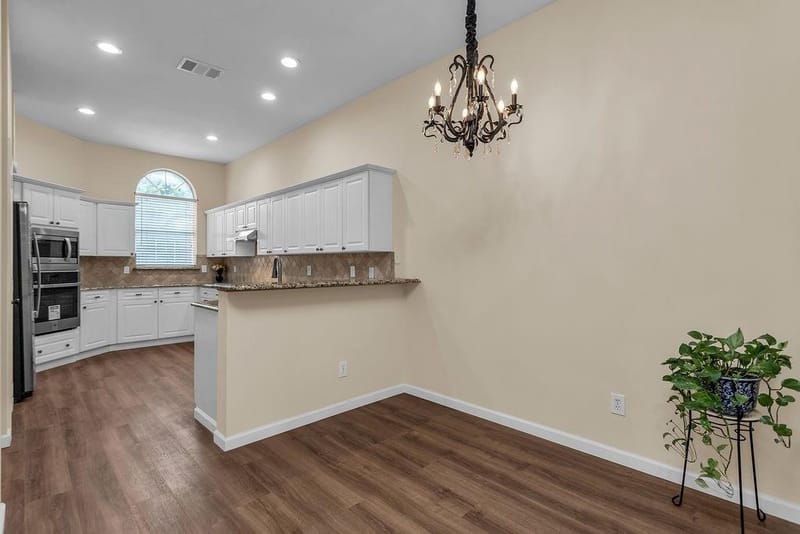 6015 Thursby Avenue, Dallas TX 75252 - Photo 11