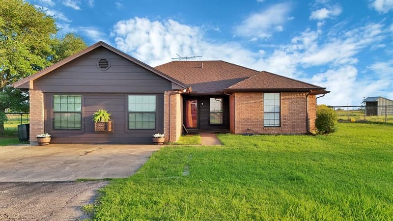 6132 Fm 2415, Alvarado TX 76009 - Photo 2
