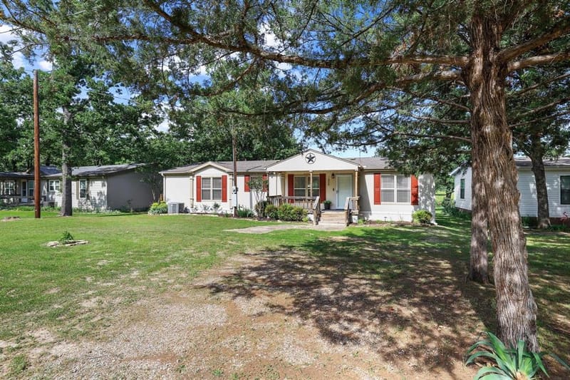 7406 Lakeview Drive, Bonham TX 75418 - Photo 2