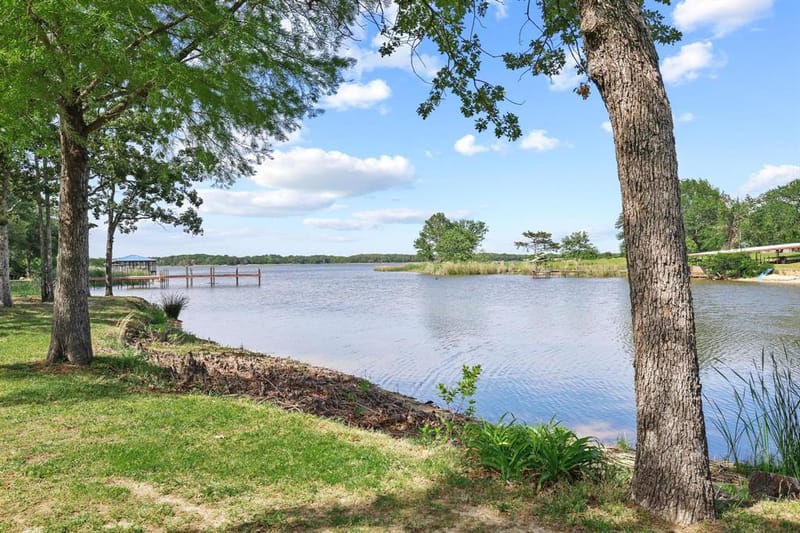 7406 Lakeview Drive, Bonham TX 75418 - Photo 3