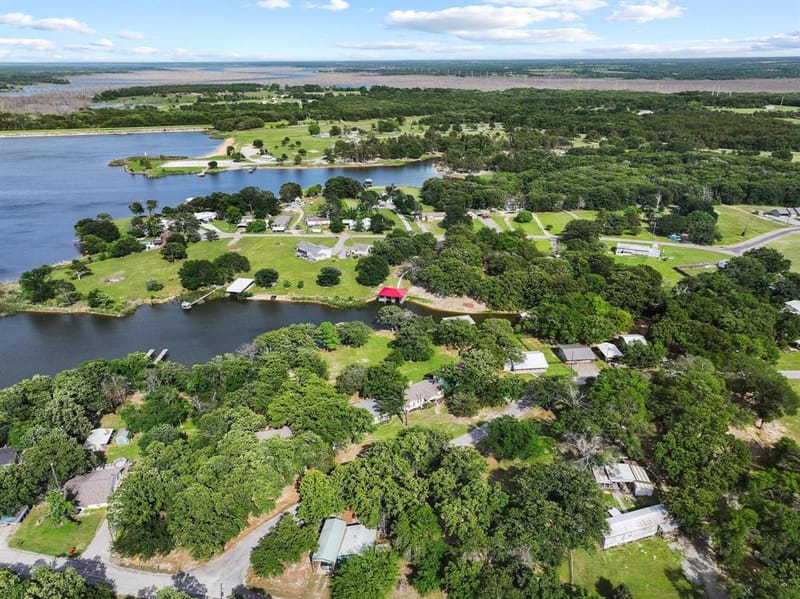 7406 Lakeview Drive, Bonham TX 75418 - Photo 28