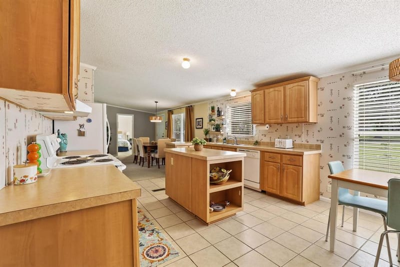 7406 Lakeview Drive, Bonham TX 75418 - Photo 9