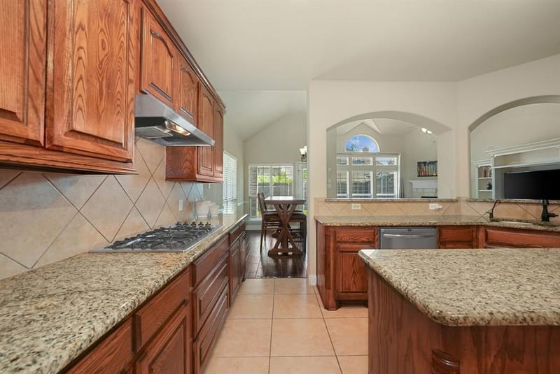 12533 Tyler Drive, Frisco TX 75035 - Photo 15