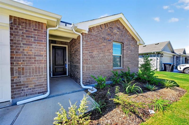 215 Teton Street, Greenville TX 75402 - Photo 2