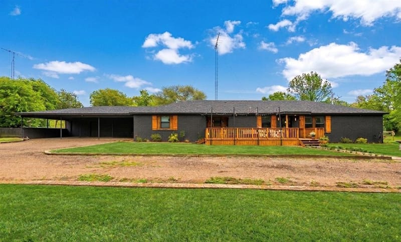 997 Vz County Road 4810, Ben Wheeler TX 75754 - Photo 2