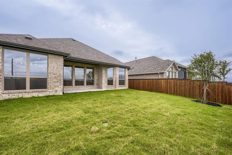242 Buffalo Boulevard, Rhome TX 76078 - Photo 28