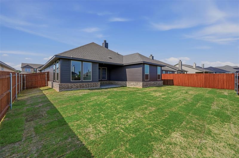 1229 Colca Drive, Springtown TX 76082 - Photo 32