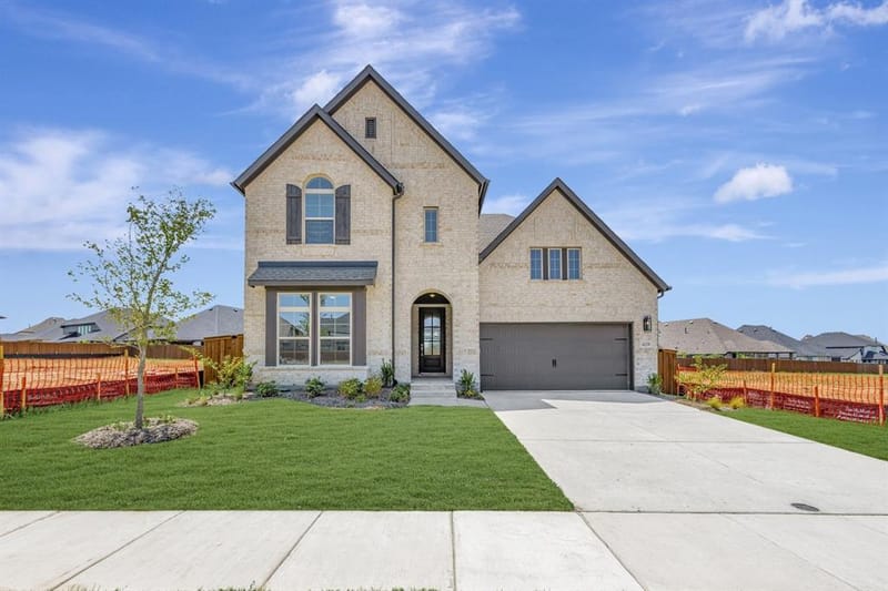 4229 Fox Trotter Drive, Aubrey TX 76227