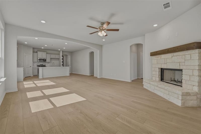 1225 Colca Drive, Springtown TX 76082 - Photo 8