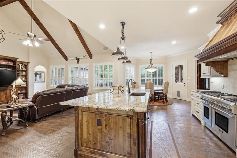 6751 Robinson Canyon Road, Aubrey TX 76227 - Photo 12