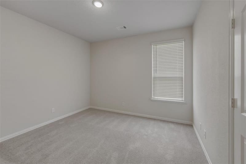 1213 Colca Drive, Springtown TX 76082 - Photo 11