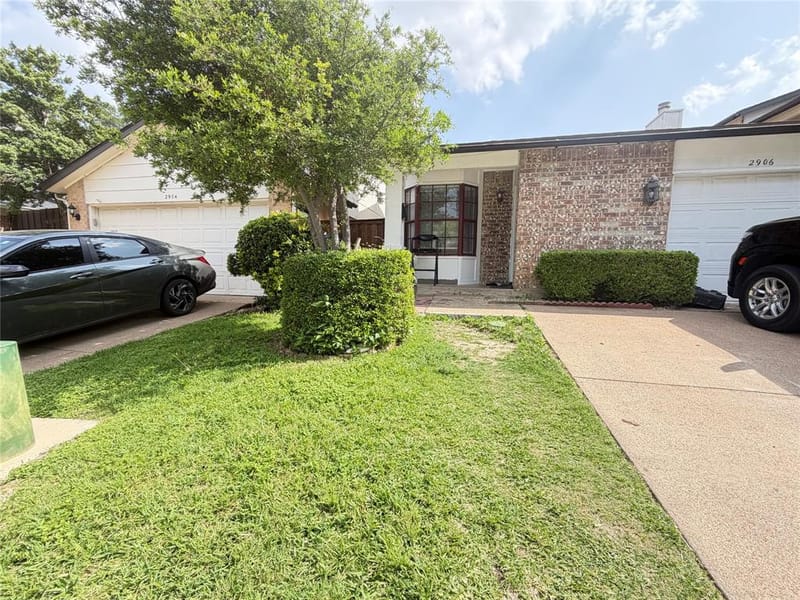 2906 Nova Drive, Garland TX 75044 - Photo 2
