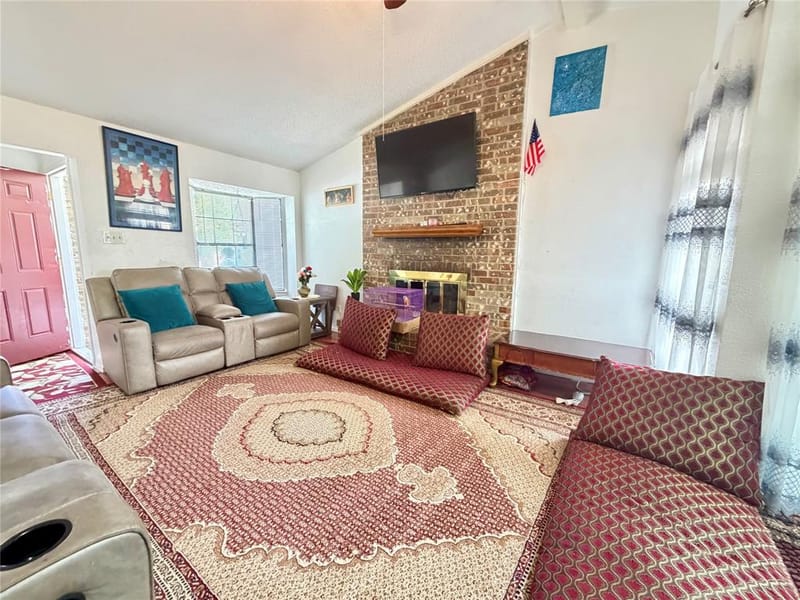 2906 Nova Drive, Garland TX 75044 - Photo 8