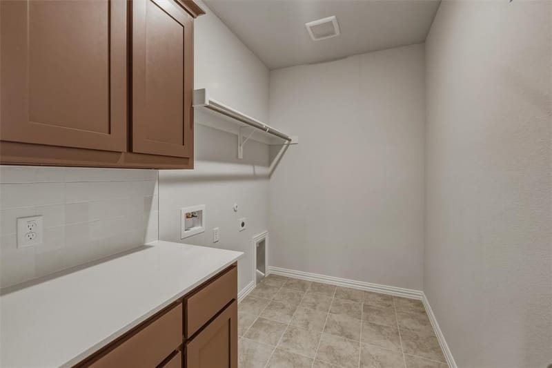 1325 Frio Drive, Springtown TX 76082 - Photo 17