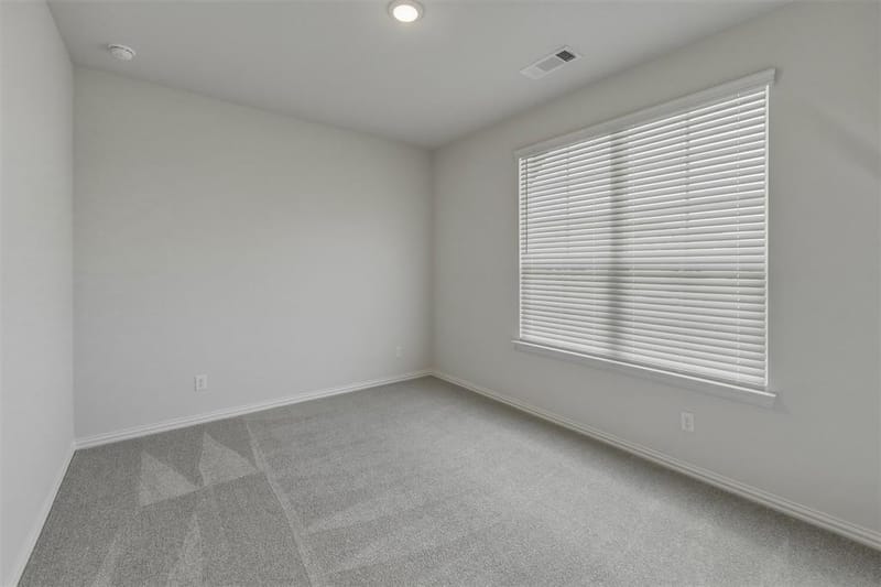 1325 Frio Drive, Springtown TX 76082 - Photo 11