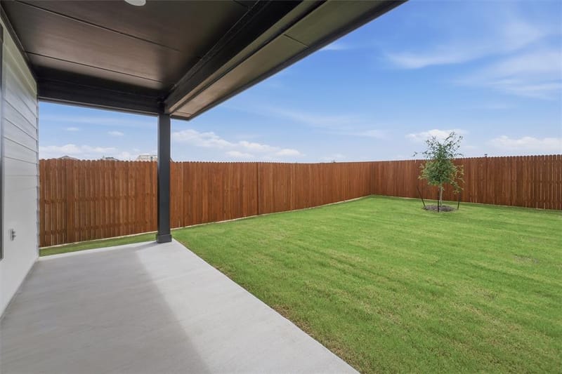 1325 Frio Drive, Springtown TX 76082 - Photo 19