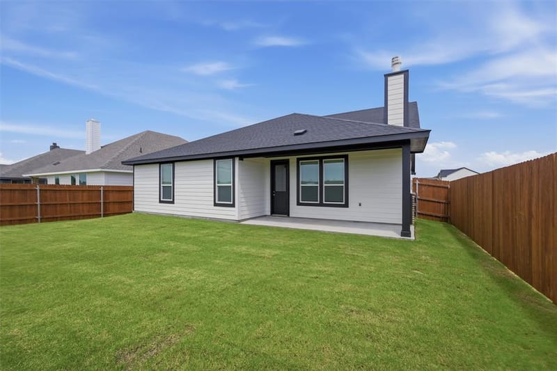 1325 Frio Drive, Springtown TX 76082 - Photo 21