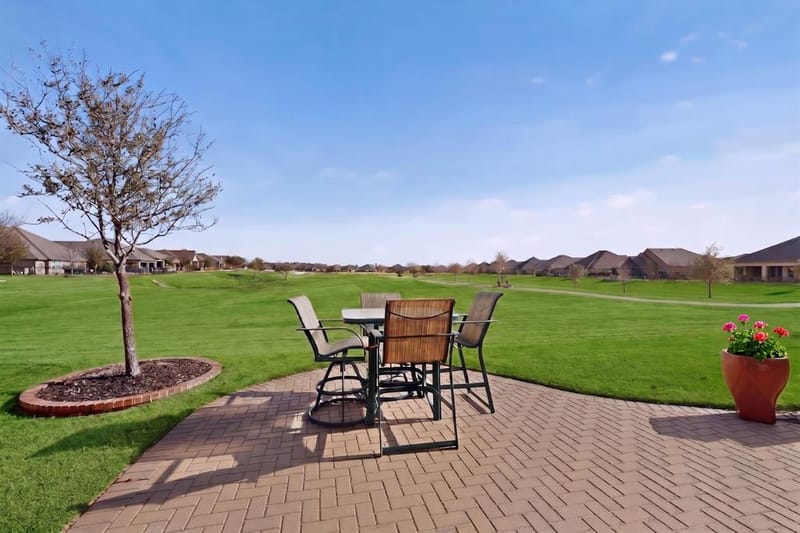 12213 Grosbeak Drive, Denton TX 76207 - Photo 10