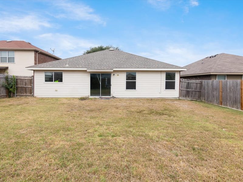 1201 Vicksburg Drive, Ennis TX 75119 - Photo 27