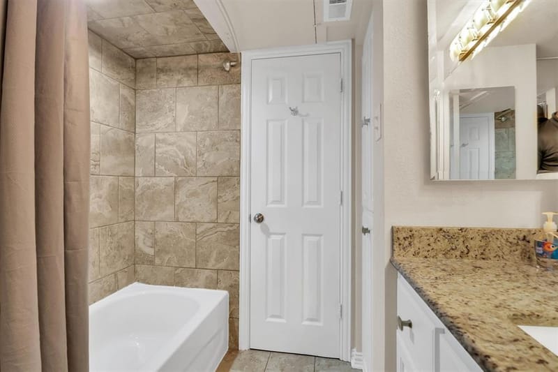 2702 Douglas Avenue # 125, Dallas TX 75219 - Photo 26
