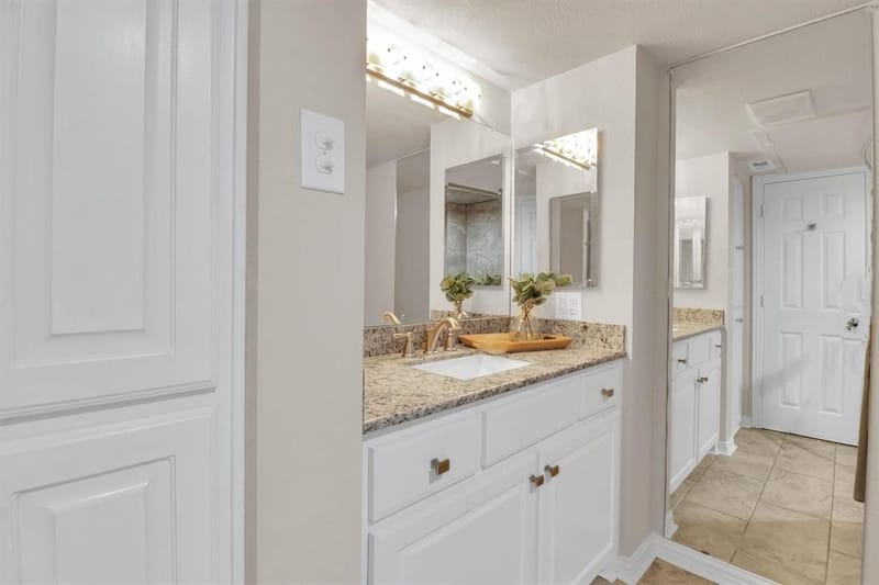 2702 Douglas Avenue # 125, Dallas TX 75219 - Photo 22