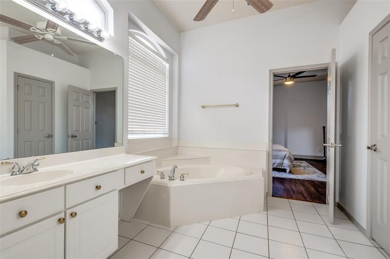 4910 Bayport Circle, Rowlett TX 75088 - Photo 12