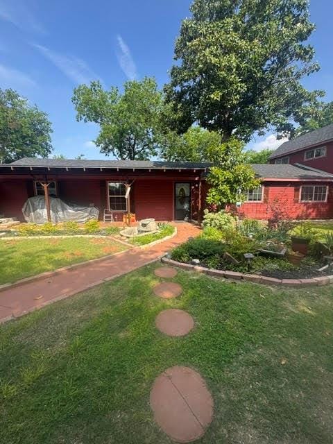 9619 Santa Monica Drive, Fort Worth TX 76116