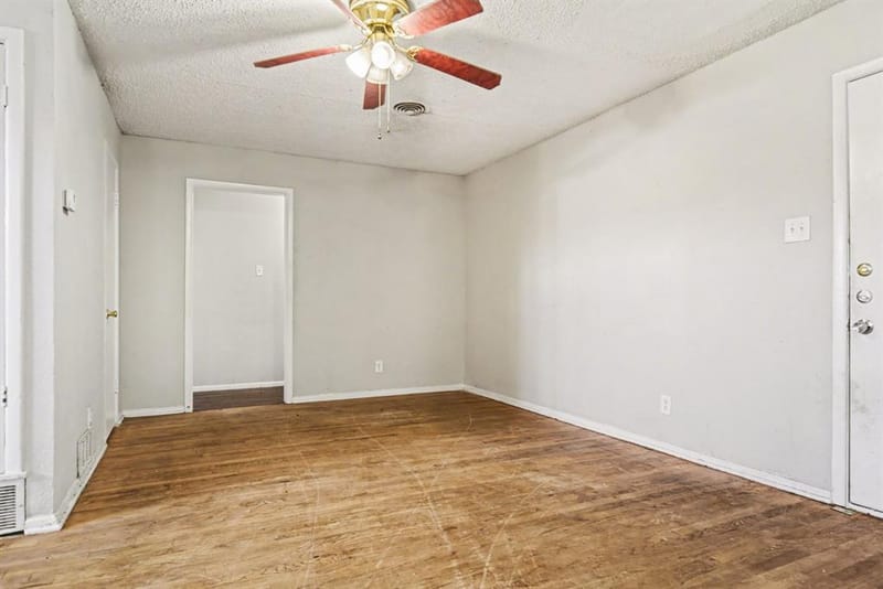 2333 S Lockhart Avenue, Dallas TX 75228 - Photo 10