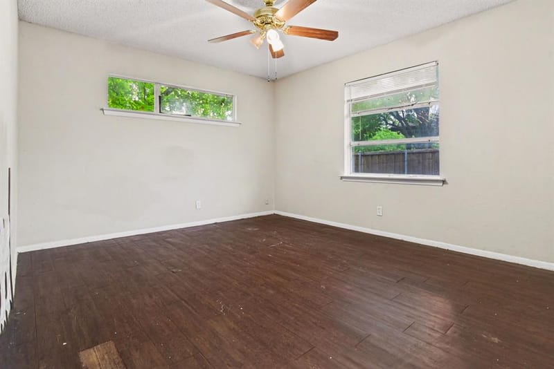2333 S Lockhart Avenue, Dallas TX 75228 - Photo 11