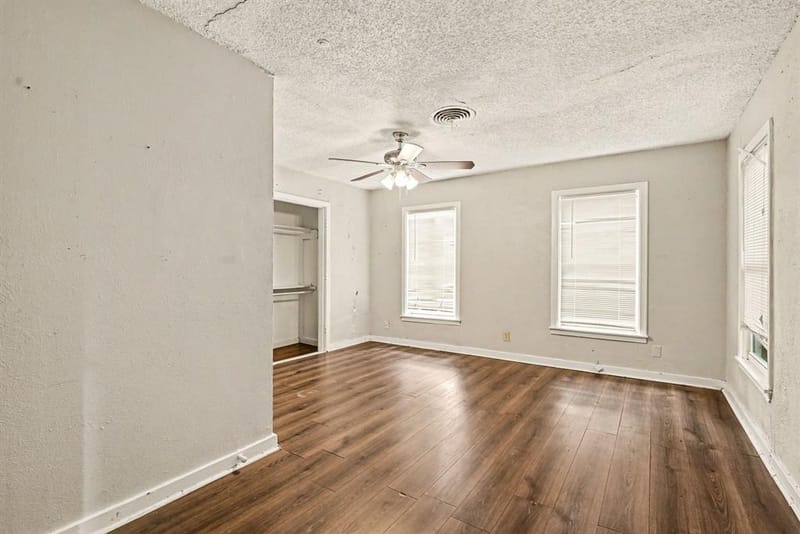 5025 N Langley Road, River Oaks TX 76114 - Photo 13