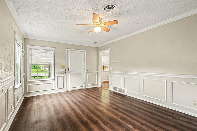 5025 N Langley Road, River Oaks TX 76114 - Photo 4