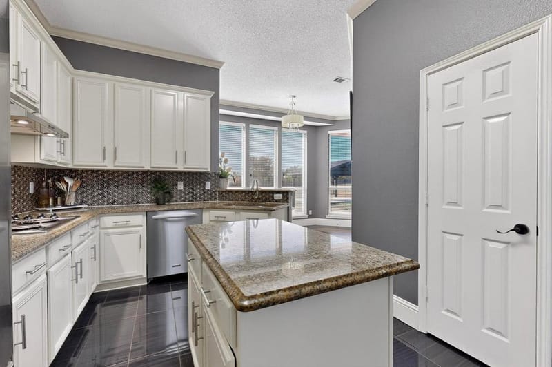 1271 Lone Star Boulevard, Talty TX 75160 - Photo 12