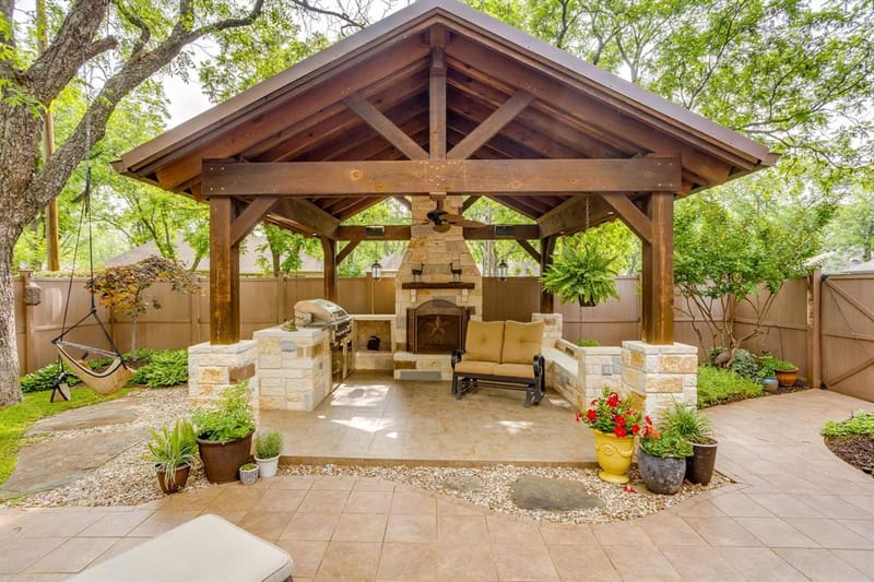 6203 Prospect Hill Drive, Granbury TX 76049