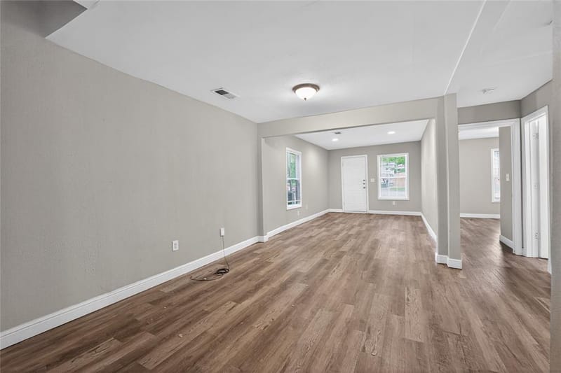 2805 Walker Street, Fort Worth TX 76105 - Photo 16