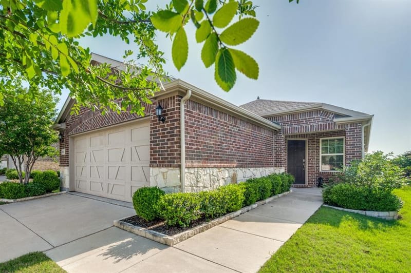 7620 Parade Drive, Little Elm TX 76227 - Photo 3