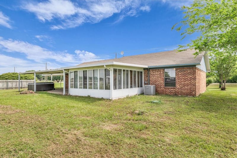 339 S Pleasant Hill Road, Axtell TX 76624 - Photo 23