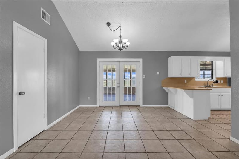 339 S Pleasant Hill Road, Axtell TX 76624 - Photo 6
