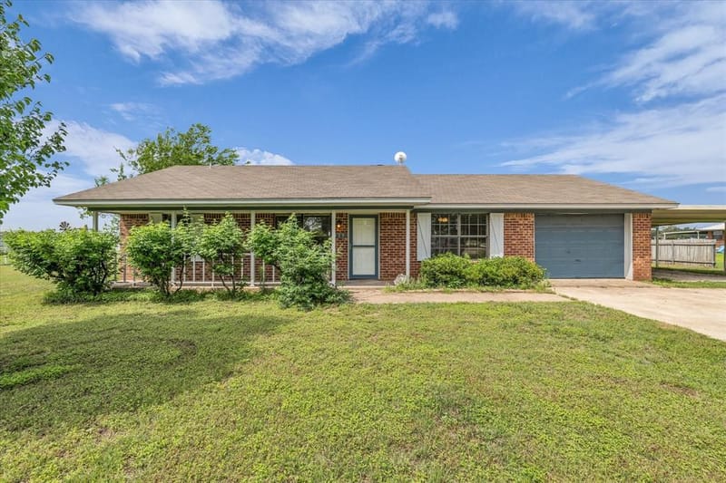 339 S Pleasant Hill Road, Axtell TX 76624
