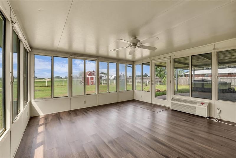 339 S Pleasant Hill Road, Axtell TX 76624 - Photo 19