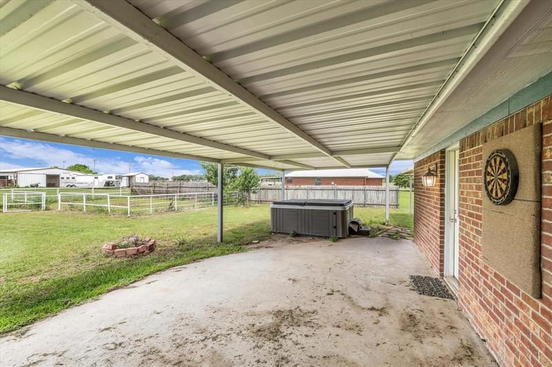 339 S Pleasant Hill Road, Axtell TX 76624 - Photo 21