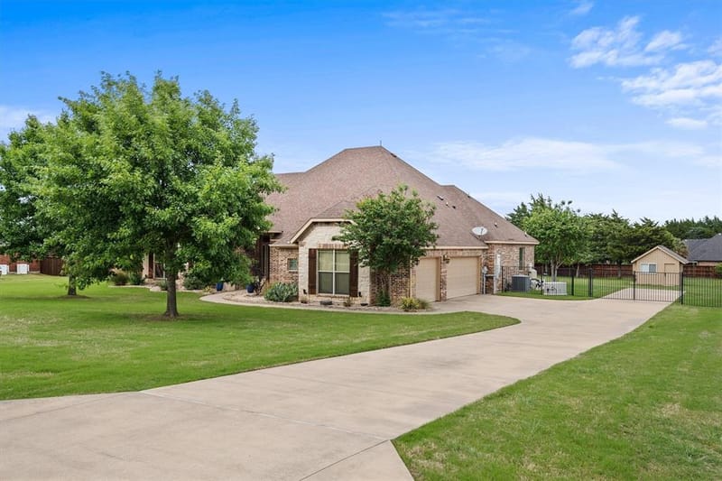 3231 Baylor Boulevard, Midlothian TX 76065 - Photo 15