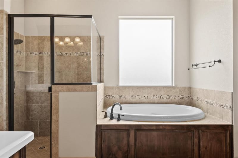 3231 Baylor Boulevard, Midlothian TX 76065 - Photo 25