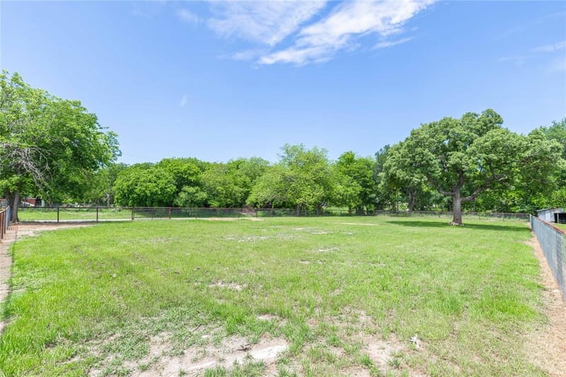 601 E Reynosa, De Leon TX 76444 - Photo 16