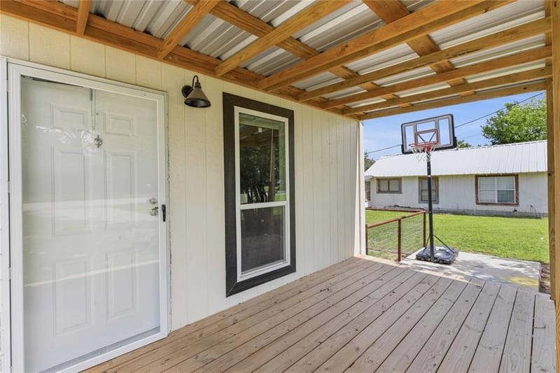 601 E Reynosa, De Leon TX 76444 - Photo 32