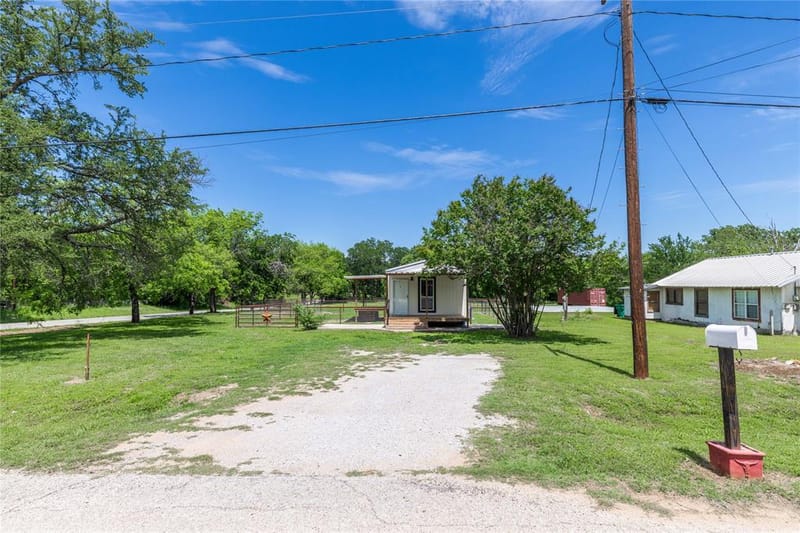 601 E Reynosa, De Leon TX 76444 - Photo 34