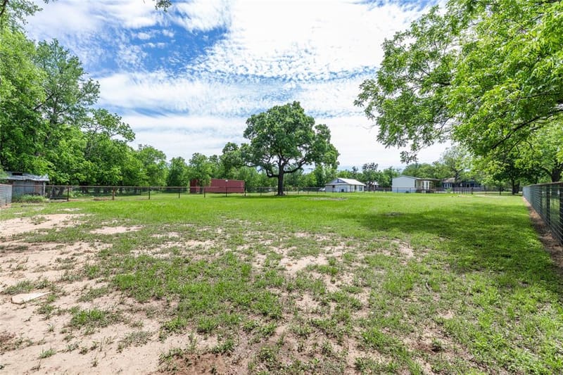 601 E Reynosa, De Leon TX 76444 - Photo 19