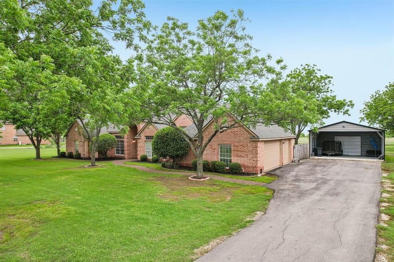 1252 Orchard Lane, Ennis TX 75119 - Photo 37