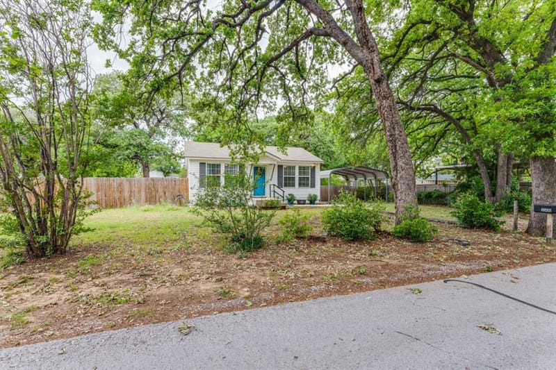 12490 Deeds Court, Azle TX 76020 - Photo 2