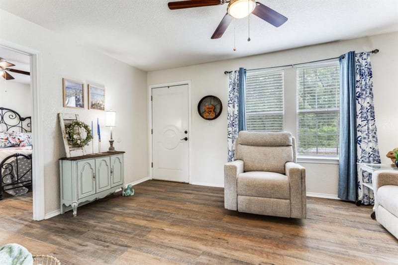 12490 Deeds Court, Azle TX 76020 - Photo 6